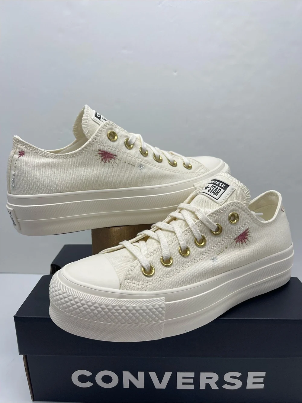 Converse A18804F CTAS LIFT OX EGRET/EGRET/EGRET Platform Sneakers